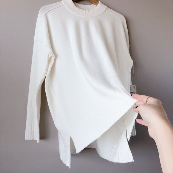 Free People  sweater Phoebe Pull Over sweater white oversized sweater medium - Picture 3 of 16